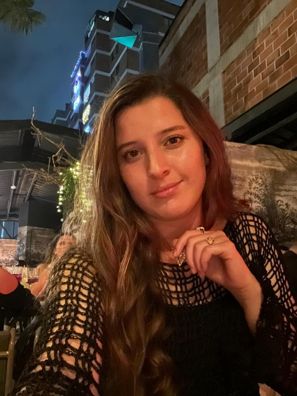Isabel Soy profesional en deportes, Instructora de Natacion, me encanta salir a cenar!