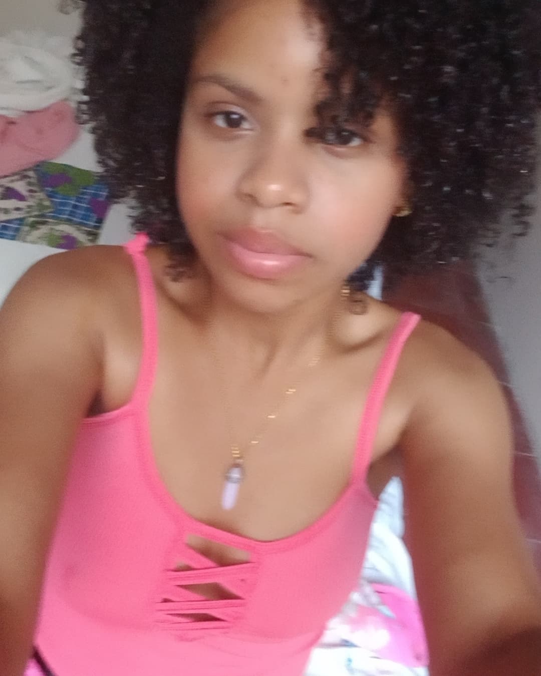 Anlly Hola, soy Anlly. quero algo real